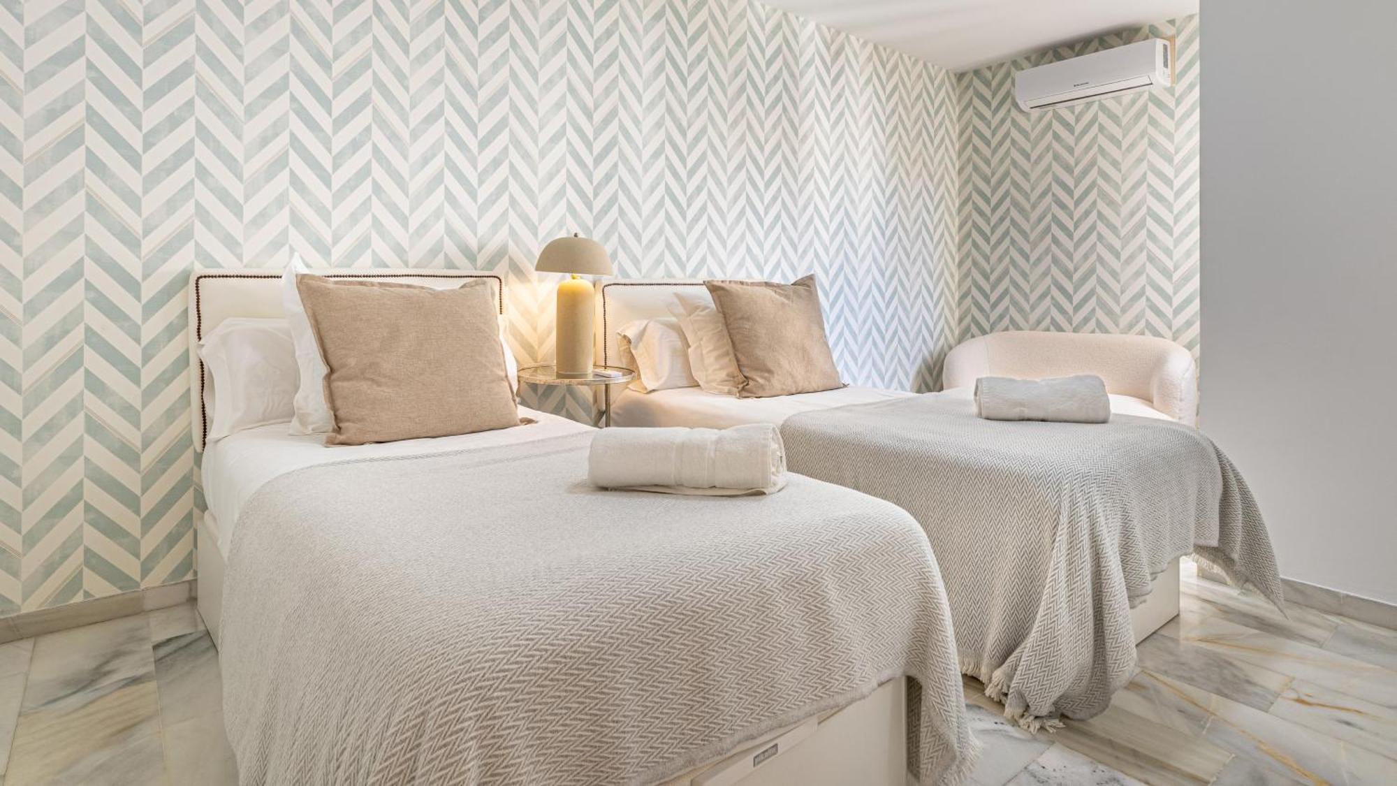 Vacation Marbella I Sea Views, 24-7 Security, Parking, Walk To Everything In Luxurious Puerto Banus Extérieur photo